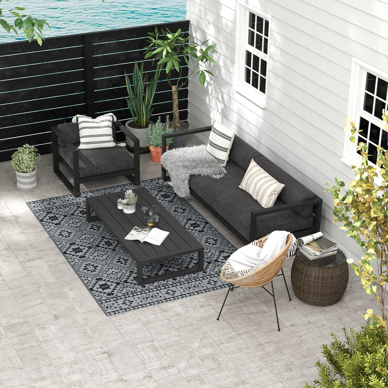 Outdoor Rugs